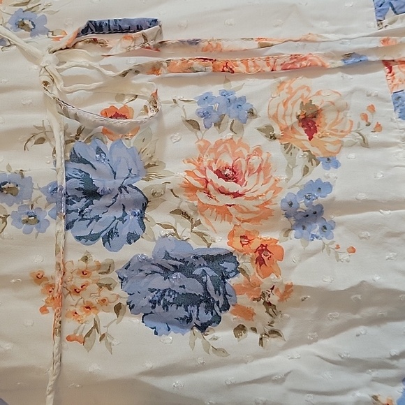 LOFT Flowy Mini Dress with Flower Pattern - Picture 5 of 6